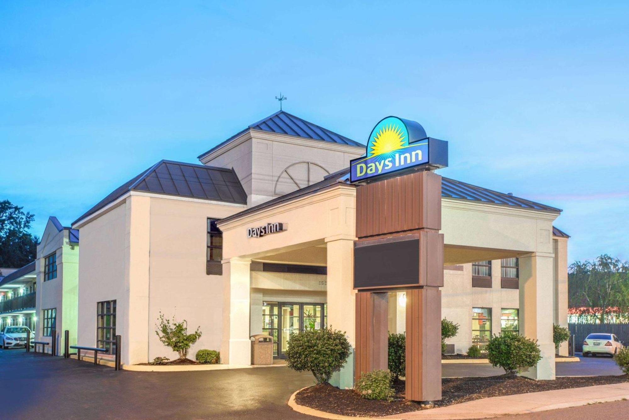 Days Inn By Wyndham Salem Eksteriør bilde